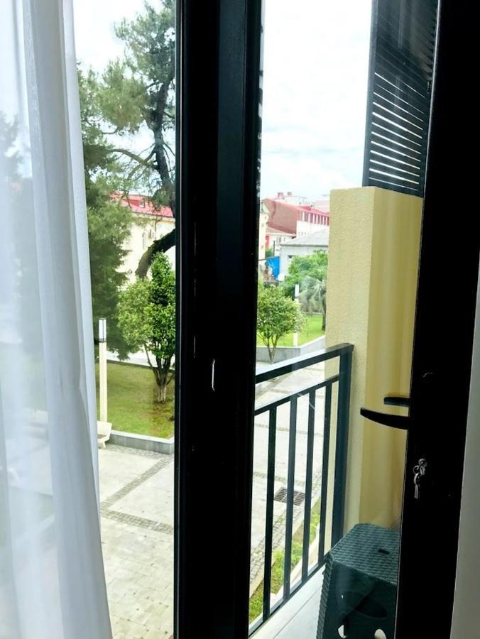 Hotel Gurya Kobuleti Zewnętrze zdjęcie