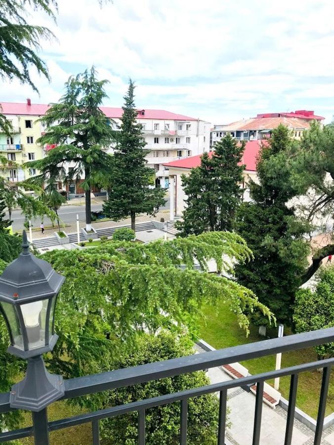 Hotel Gurya Kobuleti Zewnętrze zdjęcie